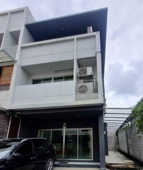 sampleprop