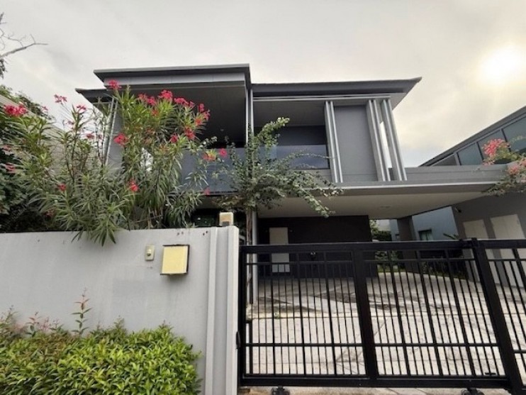 sampleprop