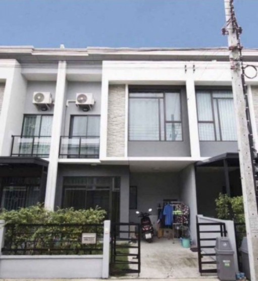 sampleprop
